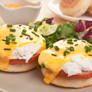 Eggs Benedict