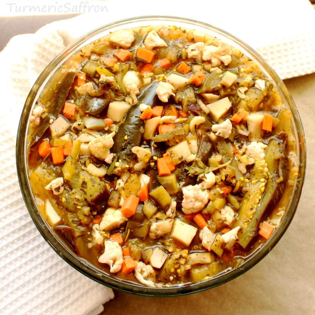 Torshi (Pickled Vegetables).