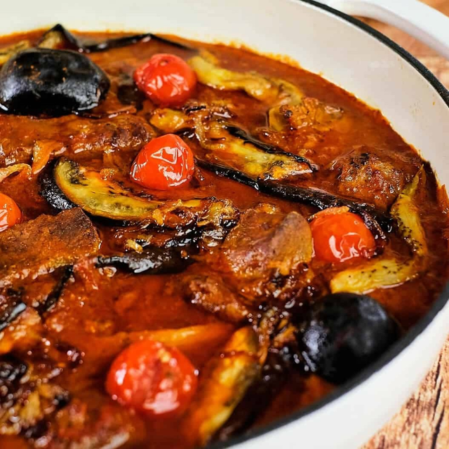 Gheimeh Bademjan (Veal and Eggplant Stew).